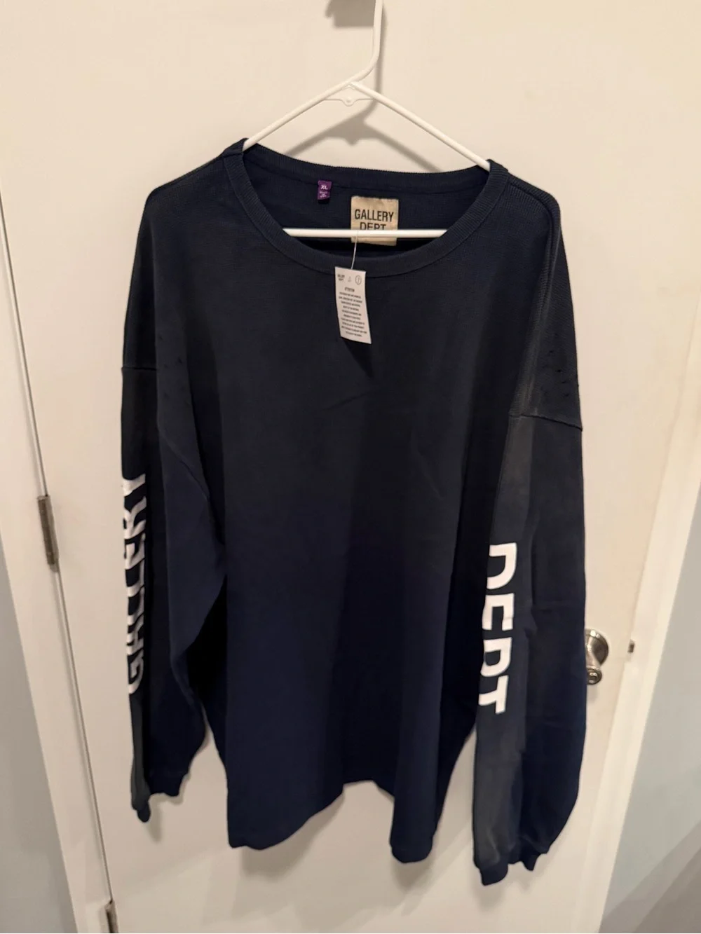 Gallery Dept. navy long sleeve thermal size XL